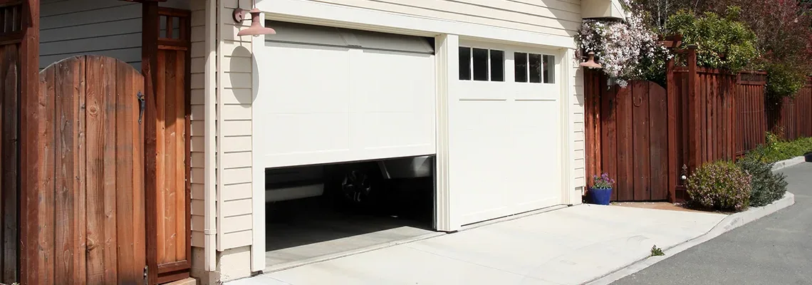 Repair Garage Door Won't Close Light Blinks in Delray Beach